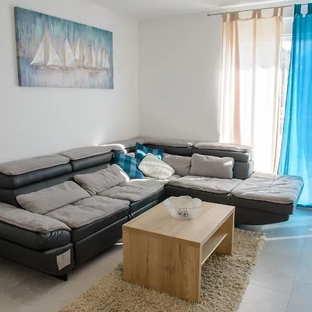 Lela Apartament